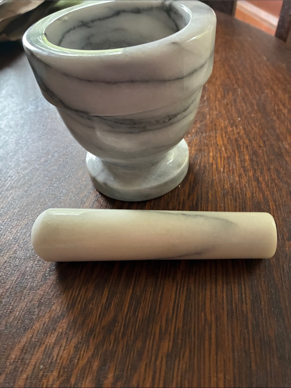Marble Mortar and Pestle - White with Gray Veining - Picture 4 of 5
